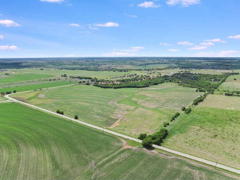 15614 Manda Carlson Rd, Manor, TX for sale - Building Photo - Image 3 of 12