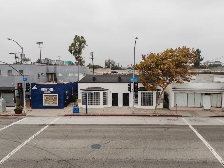 3307-3309 Pico Blvd, Santa Monica, CA for sale - Building Photo - Image 3 of 26