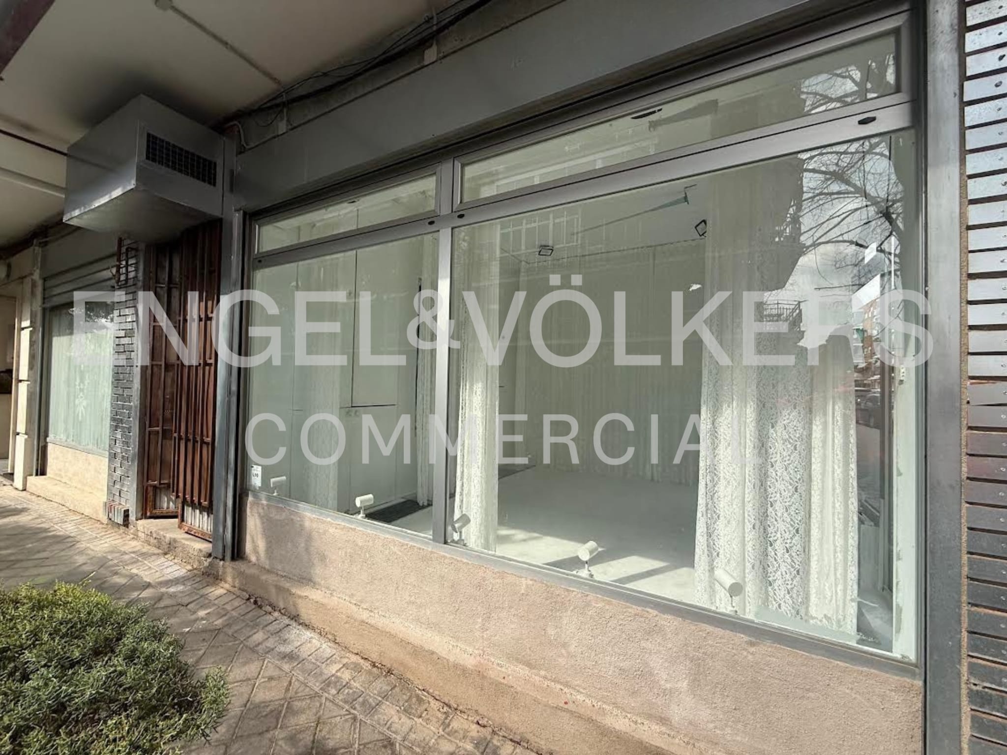 Retail in Madrid, Madrid to rent Floor Plan- Image 1 of 6