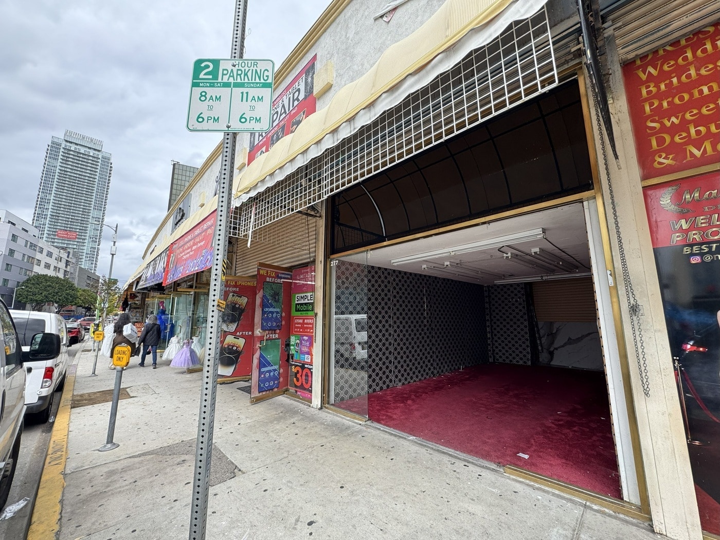 261-275 E Olympic Blvd, Los Angeles, CA to rent Interior Photo- Image 1 of 10