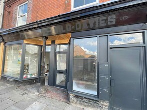 17-19 Victoria Rd, Stoke On Trent for rent Building Photo- Image 1 of 8