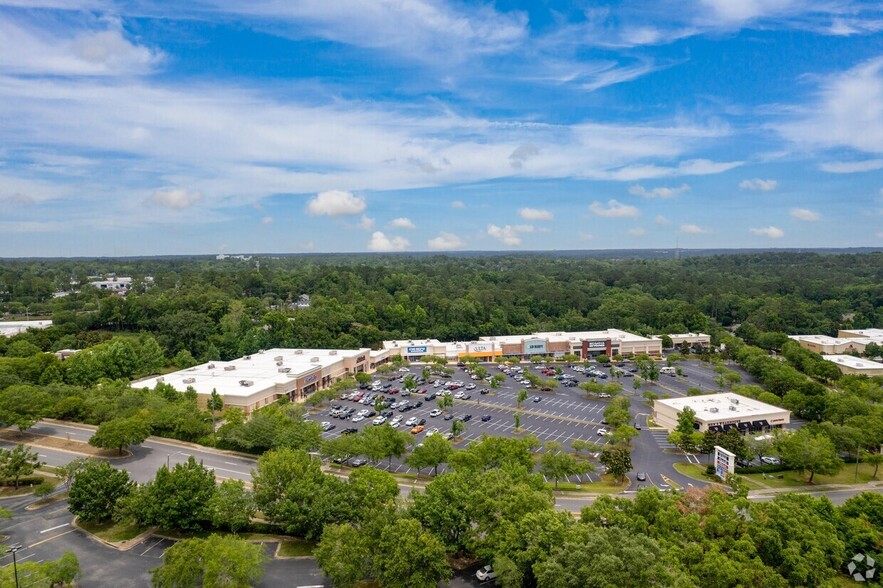 1415-1645 Governor's Square Blvd, Tallahassee, FL for rent - Building Photo - Image 2 of 39