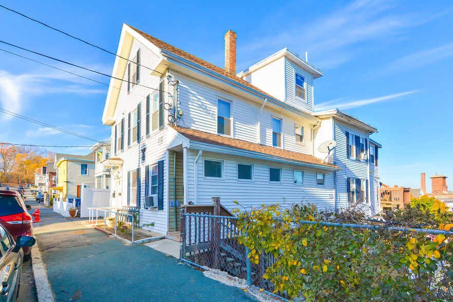 7 Forest St, Lawrence, MA for sale - Building Photo - Image 3 of 15