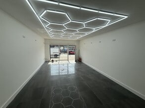 9A Ayston Rd, Leicester to rent Interior Photo- Image 2 of 5