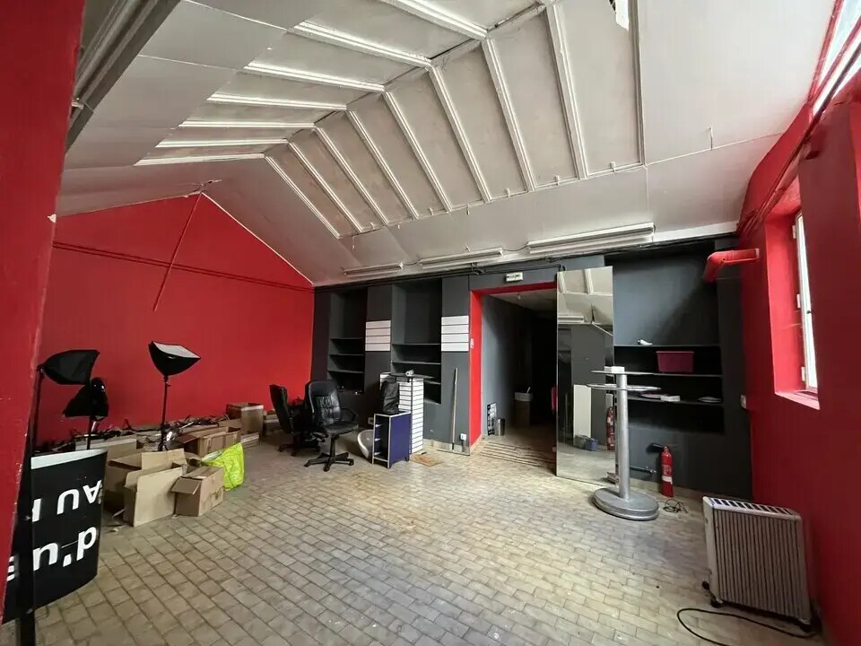 Lyon, RHO 69006 -  -  - Interior Photo - Image 1 of 2