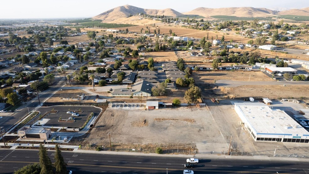 Land in Porterville, CA for sale - Primary Photo - Image 1 of 1