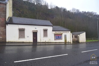 50 Clune Brae, Port Glasgow for rent Primary Photo- Image 1 of 2