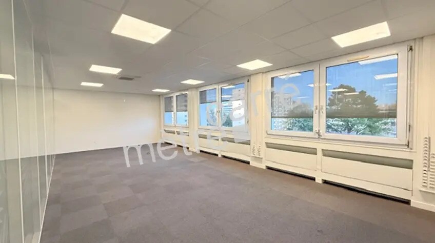 Office in Nantes to rent - Interior Photo - Image 2 of 4