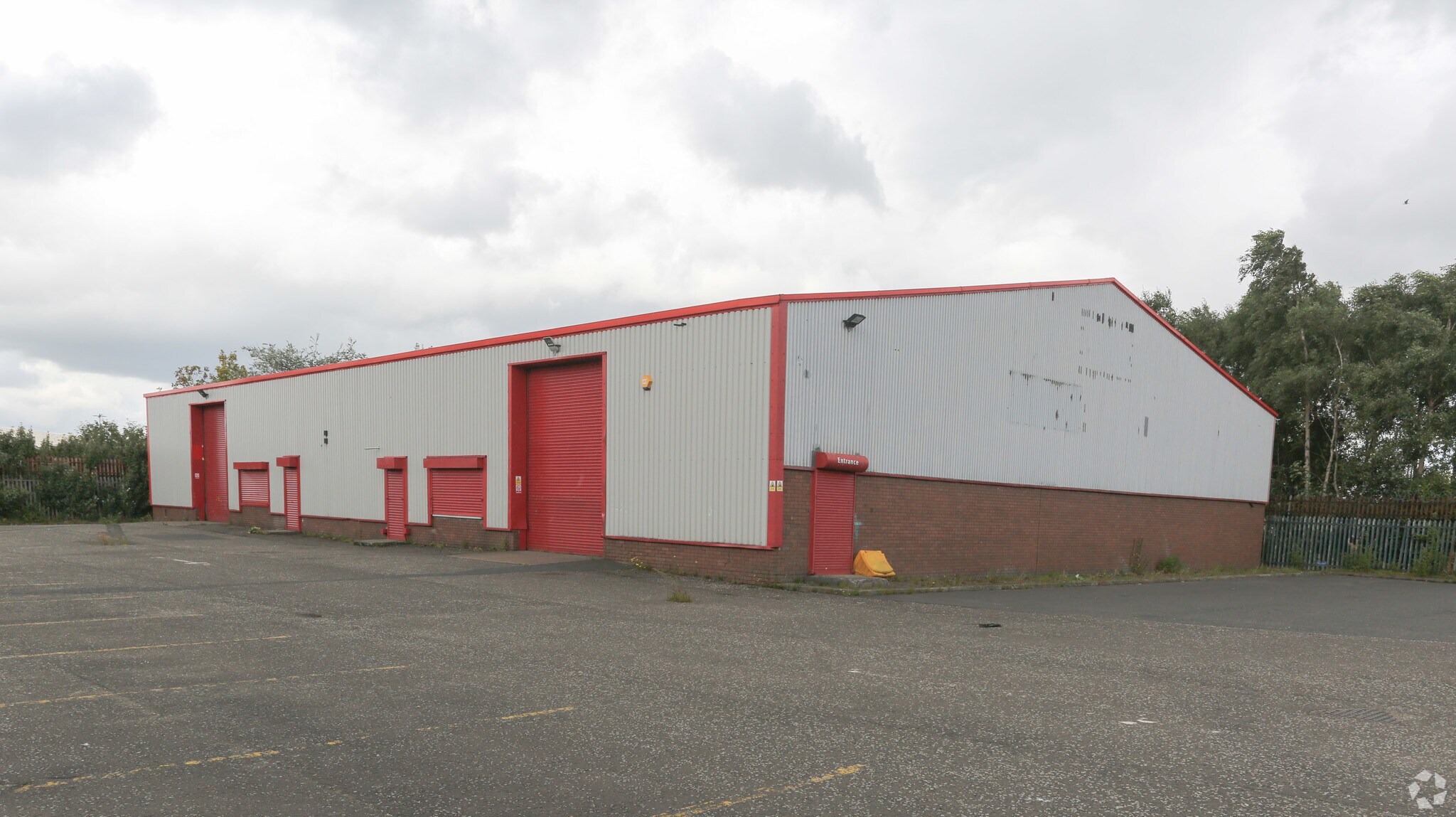 257 Blairtummock Rd, Glasgow for sale Primary Photo- Image 1 of 1