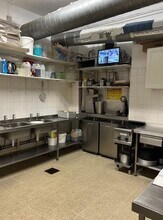 2-4 Glasgow Rd, Wishaw to rent Interior Photo- Image 1 of 5