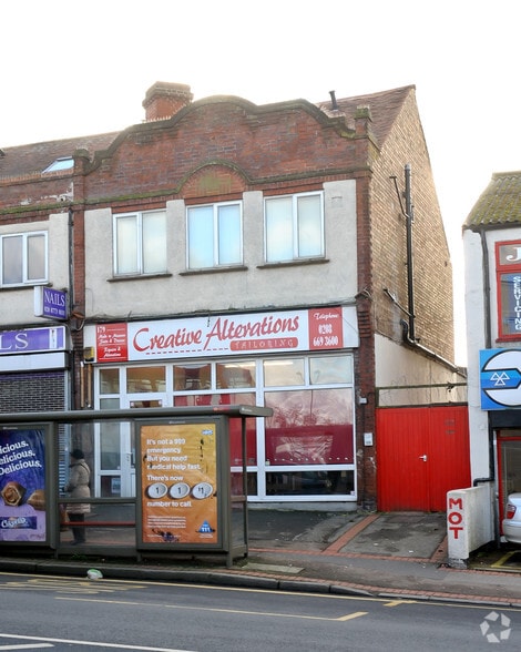 179 Stafford Rd, Wallington for sale - Building Photo - Image 3 of 6
