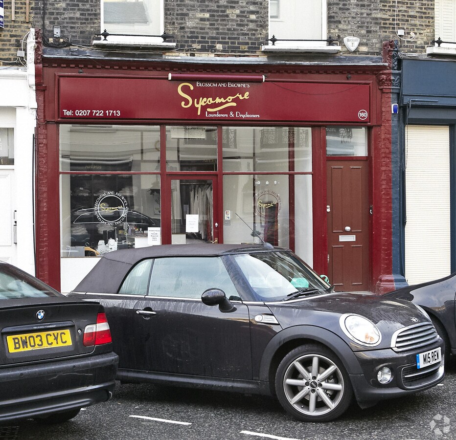 160 Regents Park Rd, London NW1 8XN UK