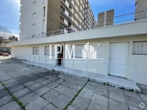 Location Bureaux 116 m² - Photo 1
