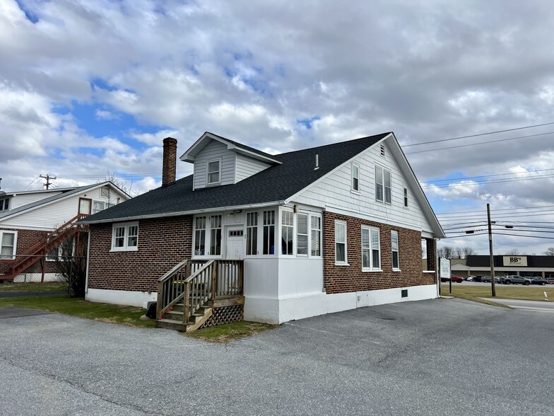 2175 Baltimore Pike, Oxford, PA for sale - Primary Photo - Image 1 of 1