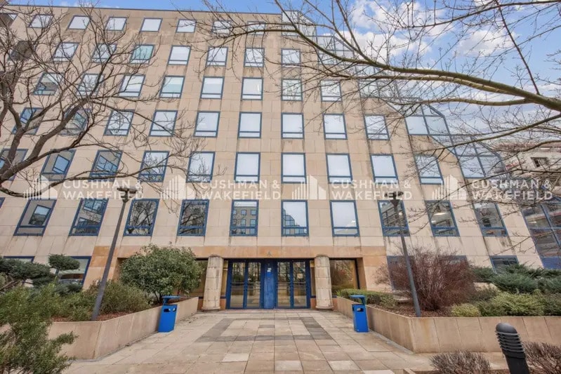 2 Rue De La Renaissance, Antony to rent - Building Photo - Image 1 of 14