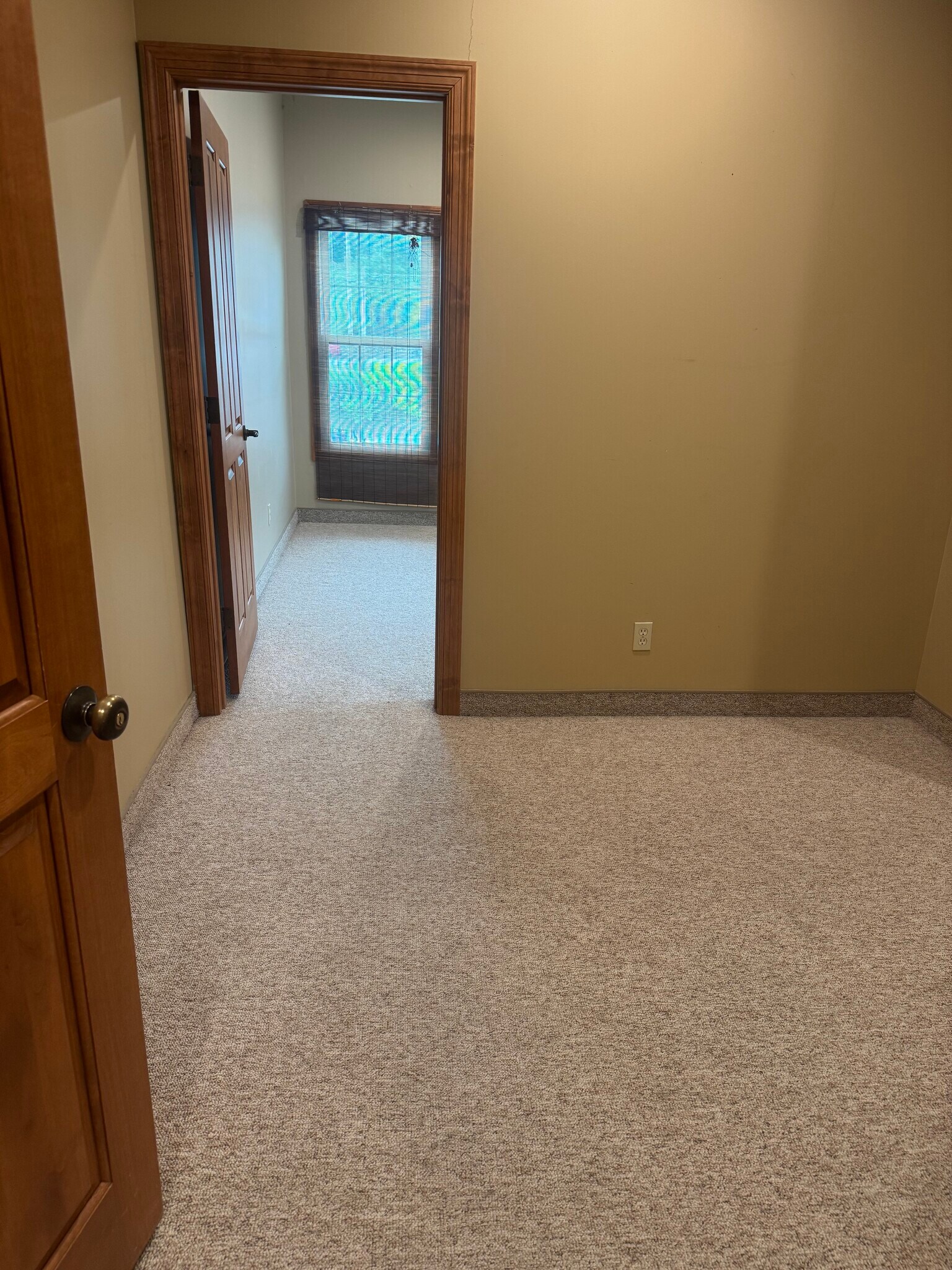 170 English Landing Dr, Parkville, MO to rent Interior Photo- Image 1 of 4