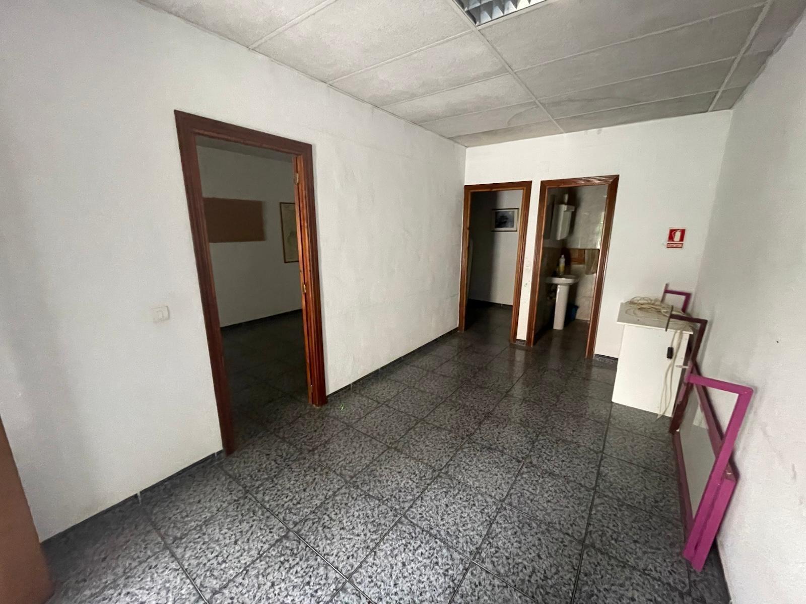 Retail in Arroyo de la Luz, Cáceres for sale Interior Photo- Image 1 of 10