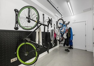 93-95 Wardour St, London to rent Interior Photo- Image 2 of 6