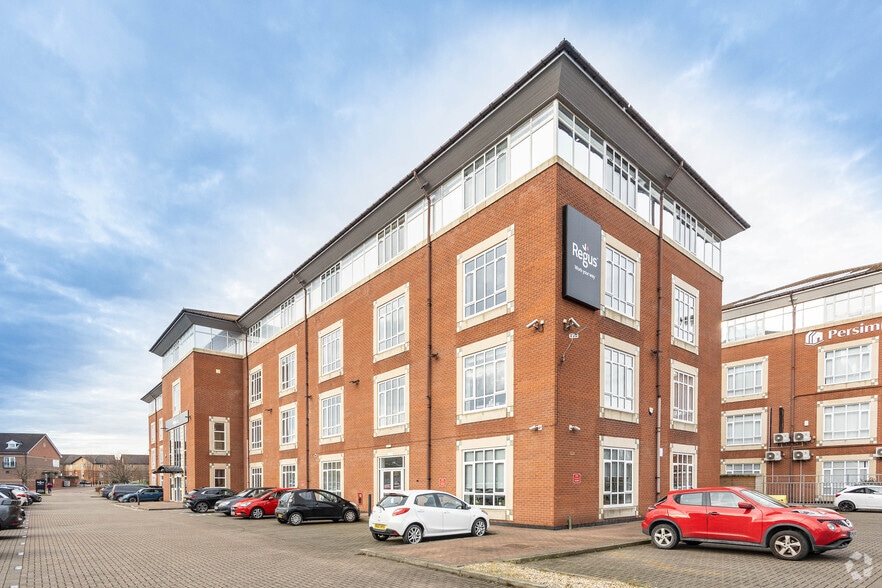 Pearson Way, Thornaby to rent - Building Photo - Image 3 of 8