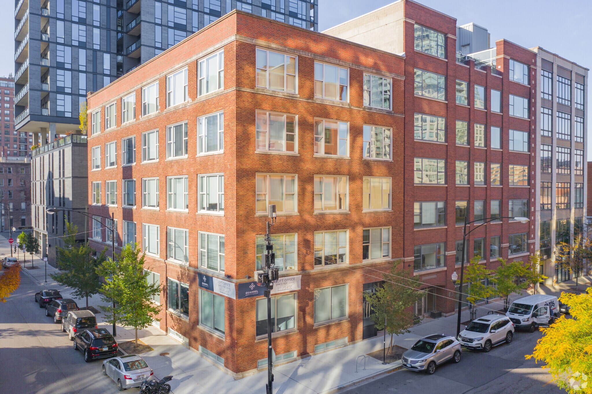 401 W Superior St, Chicago, IL for sale Primary Photo- Image 1 of 1