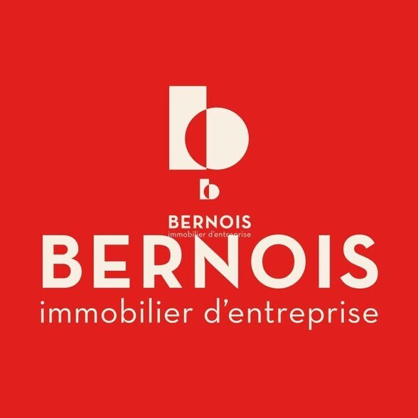 Office in La Seyne-sur-Mer to rent - Building Photo - Image 2 of 2