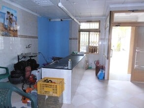Retail in Castalla, Alicante to rent Interior Photo- Image 2 of 5