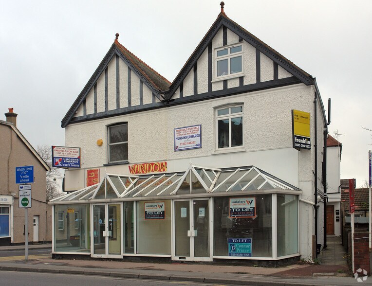 194 Cheam Common Rd, Worcester Park KT4 8QW UK