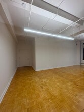 325 W 38th St, New York, NY to rent Interior Photo- Image 2 of 6