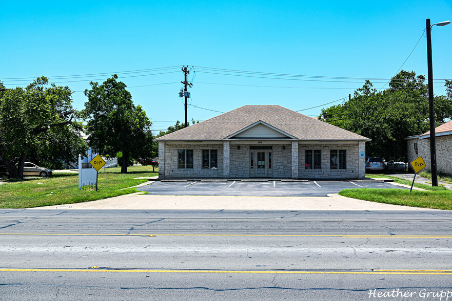 107 N Highway 183, Leander, TX for rent - Building Photo - Image 2 of 4