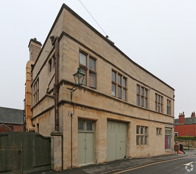 50 Bailgate, Lincoln to rent - Building Photo - Image 2 of 2