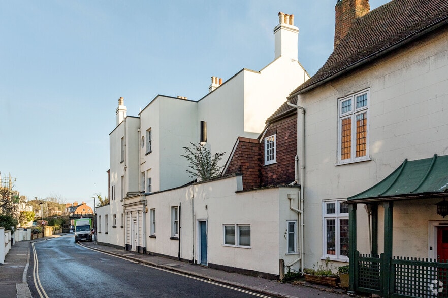 6 Lower Teddington Rd, Kingston Upon Thames to rent - Primary Photo - Image 1 of 22