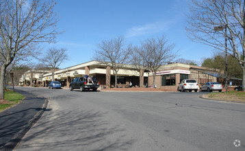 230 Farmington Ave, Farmington, CT for sale Primary Photo- Image 1 of 1