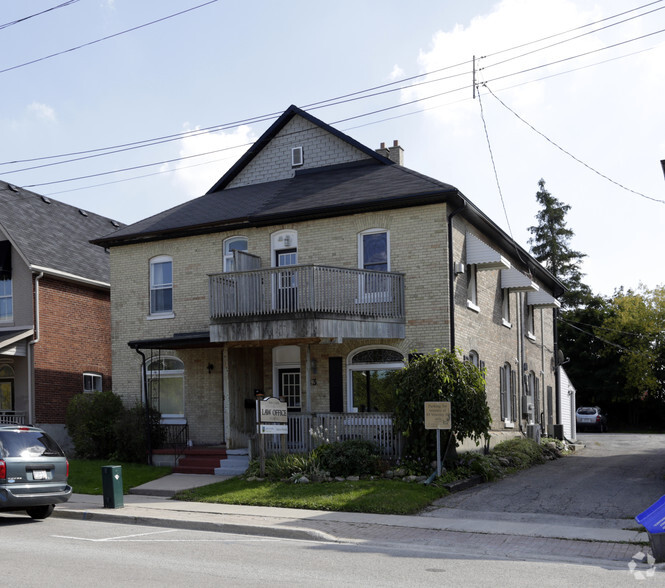 43 Worsley St, Barrie, ON for rent - Primary Photo - Image 1 of 2