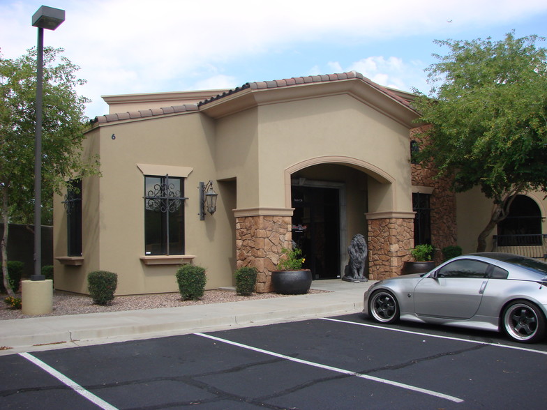 1635 N Greenfield Rd, Mesa, AZ for rent - Primary Photo - Image 1 of 3