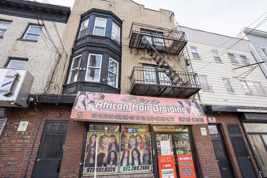 22 Irvine Turner Blvd, Newark 07103 Retail For Sale UK