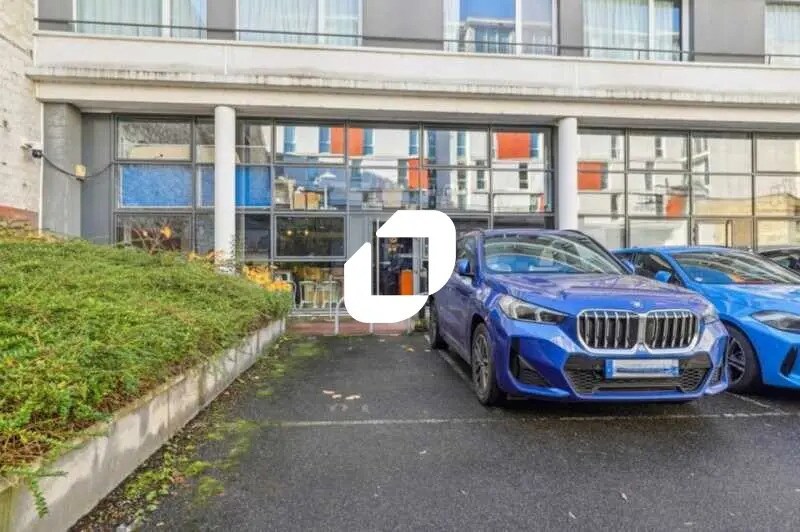 60 Boulevard Paul Vaillant-Couturier, Ivry-sur-Seine to rent Building Photo- Image 1 of 9