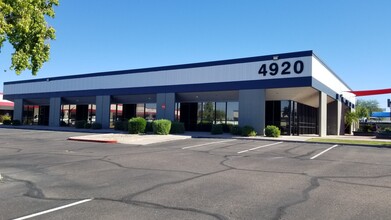 4926 E McDowell Rd, Phoenix, AZ for rent Building Photo- Image 1 of 5