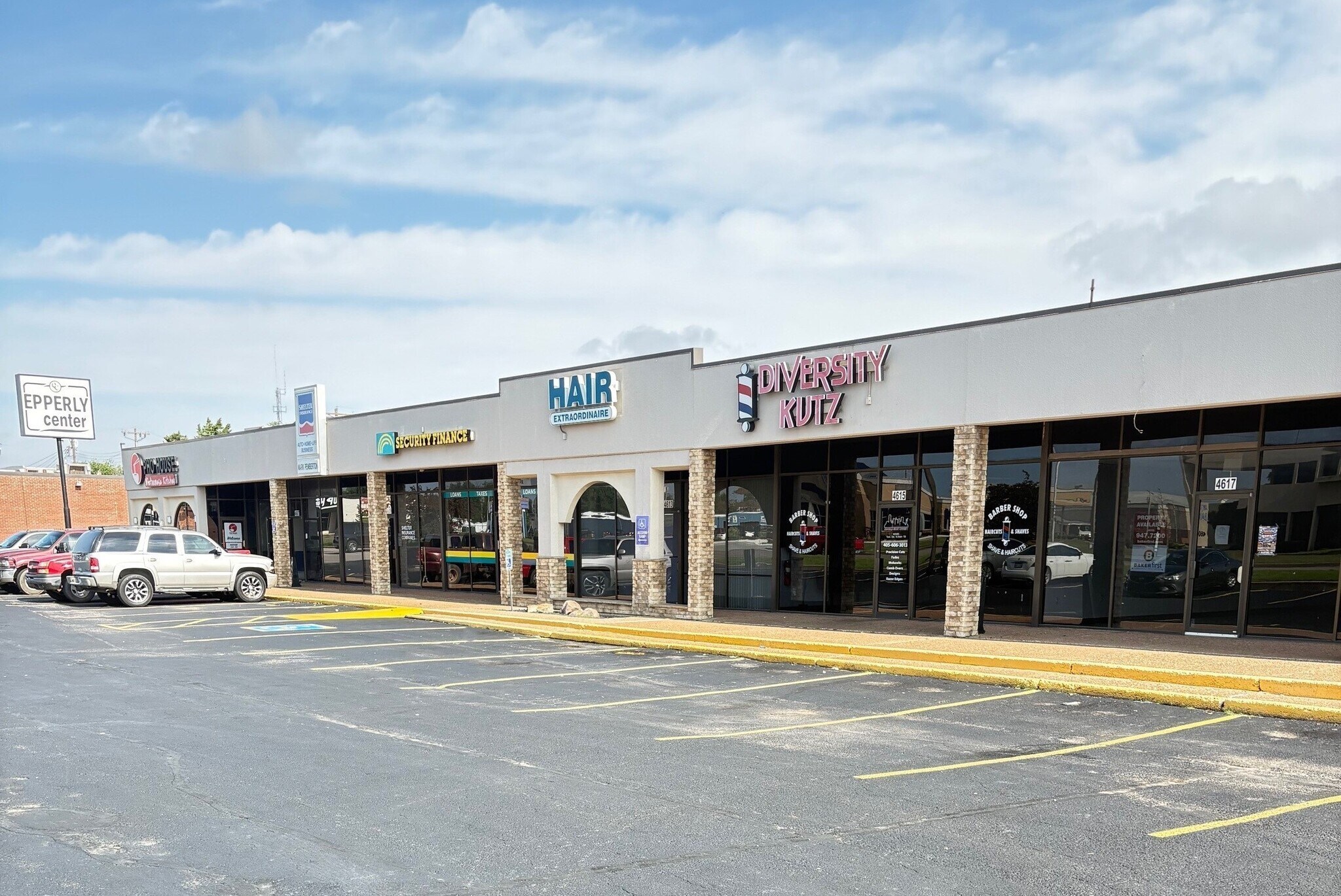 4605-4621 SE 29th St, Del City, OK to rent Building Photo- Image 1 of 4