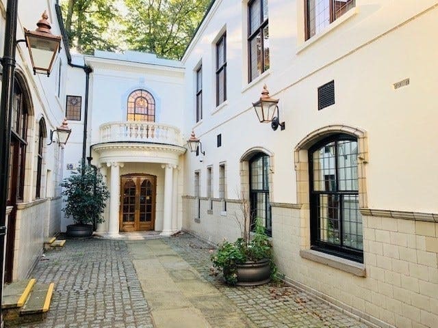 23-24 George St, Richmond to rent - Building Photo - Image 3 of 18