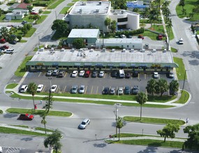 4200-4248 NW 12th St, Lauderhill, FL for rent Primary Photo- Image 1 of 8