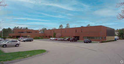 300 Myles Standish Blvd, Taunton, MA for rent Building Photo- Image 1 of 8