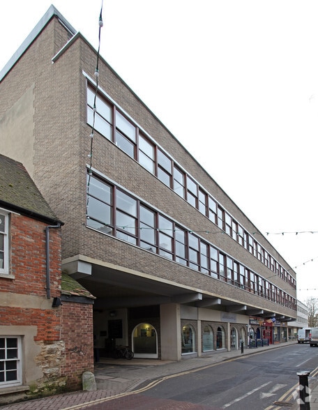 Little Clarendon St, Oxford to rent - Primary Photo - Image 1 of 1