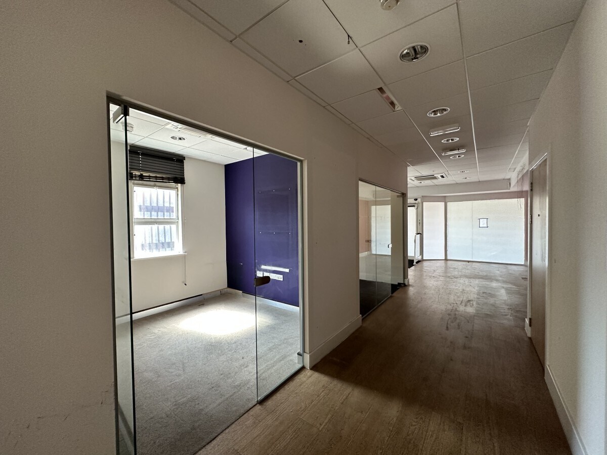 104-116 Front St, Arnold to rent Primary Photo- Image 1 of 7