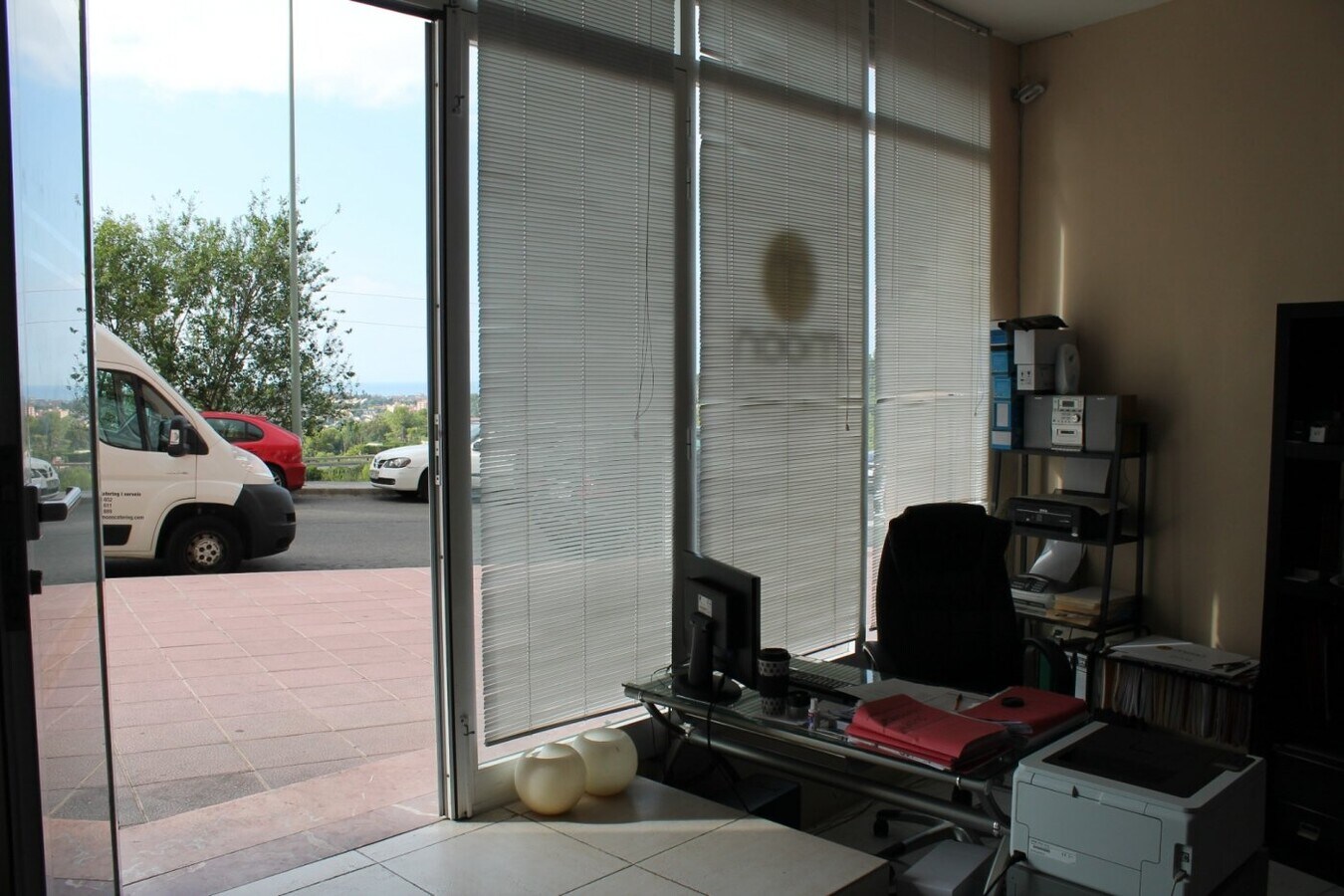 Tarragona, TAR 43007 - Unit - -  - Interior Photo - Image 1 of 9