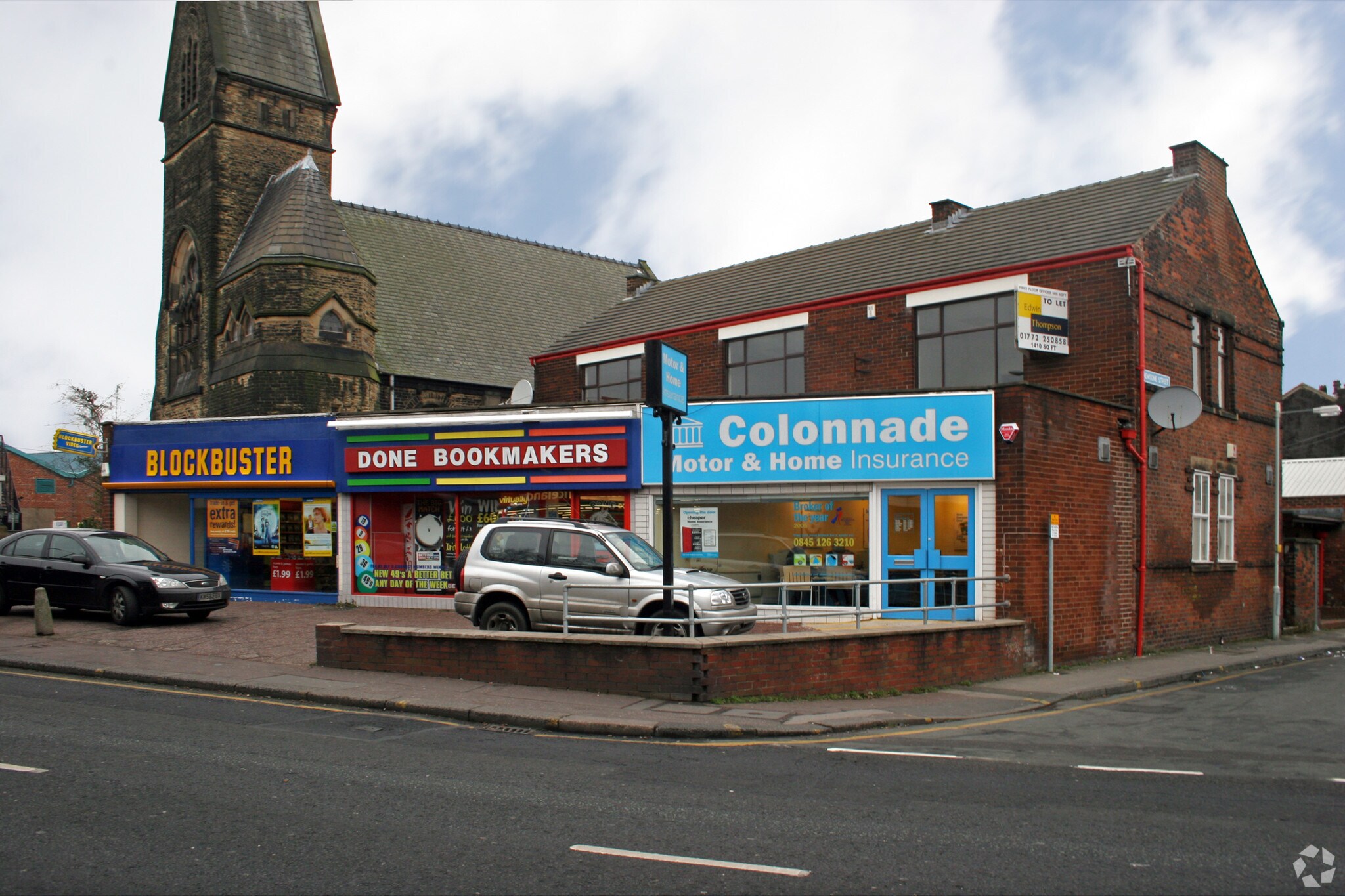 51 Hough Ln, Leyland for sale Primary Photo- Image 1 of 1