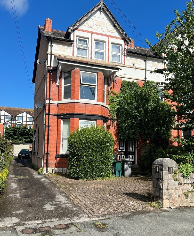 1 Mostyn Rd, Colwyn Bay for sale Building Photo- Image 1 of 1