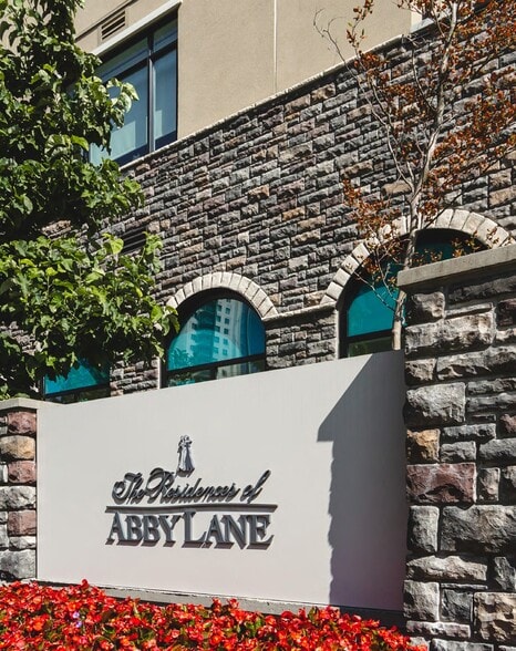 Abby Lane Health Centre portfolio of 17 properties for sale on LoopNet.co.uk - Building Photo - Image 2 of 6