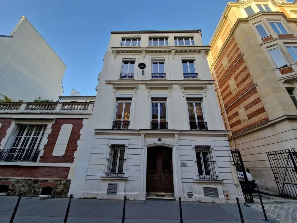 Coworking 12 m² à 194 m² - Photo 1