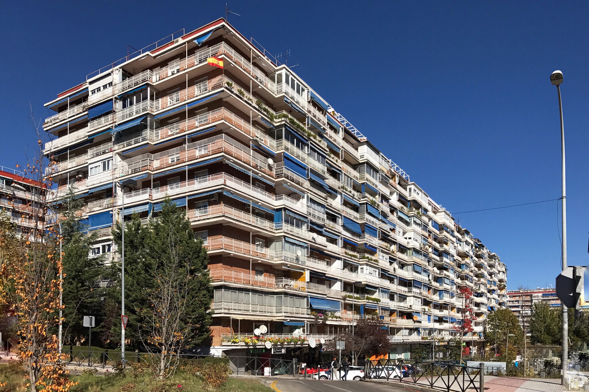 Calle Príncipe Don Juan Carlos, 2, Alcorcón, Madrid to rent Primary Photo- Image 1 of 3