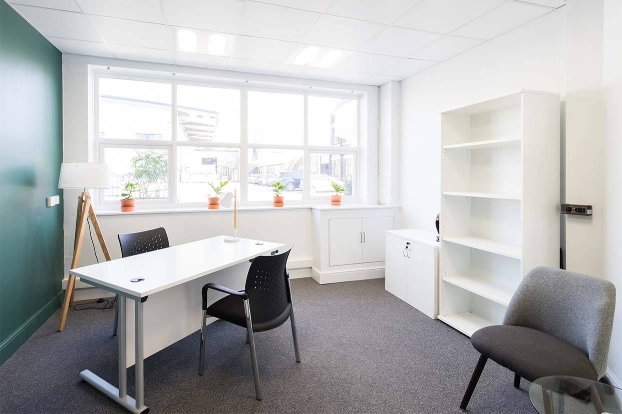 Hooton Rd, Ellesmere Port to rent Interior Photo- Image 1 of 3